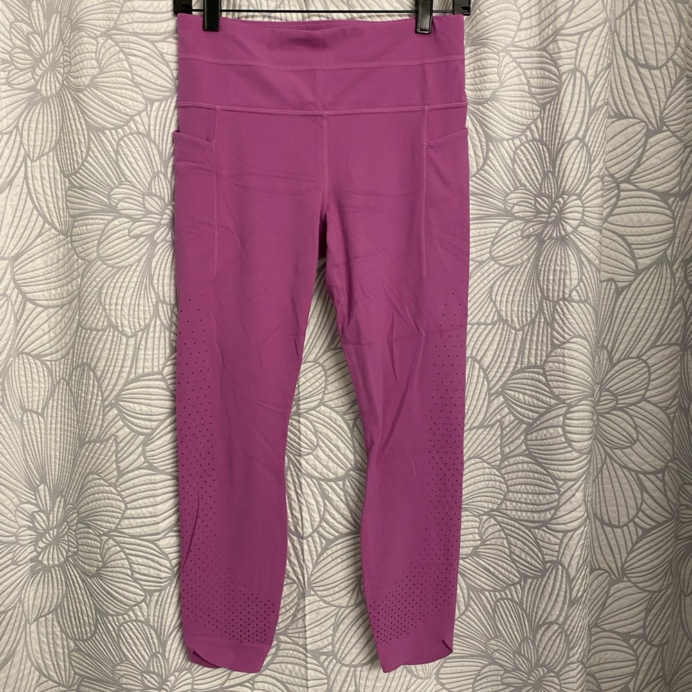 EUC Athleta Laser Cut Tights